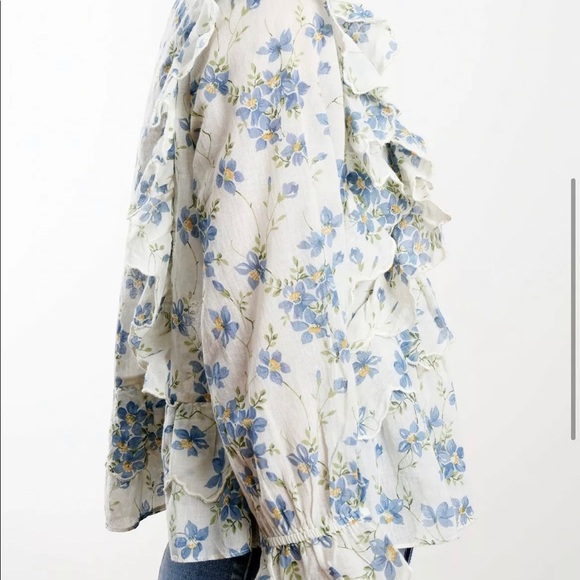 NWT $325 The Great the flutter top - blue bonnet floral - Picture 3 of 3